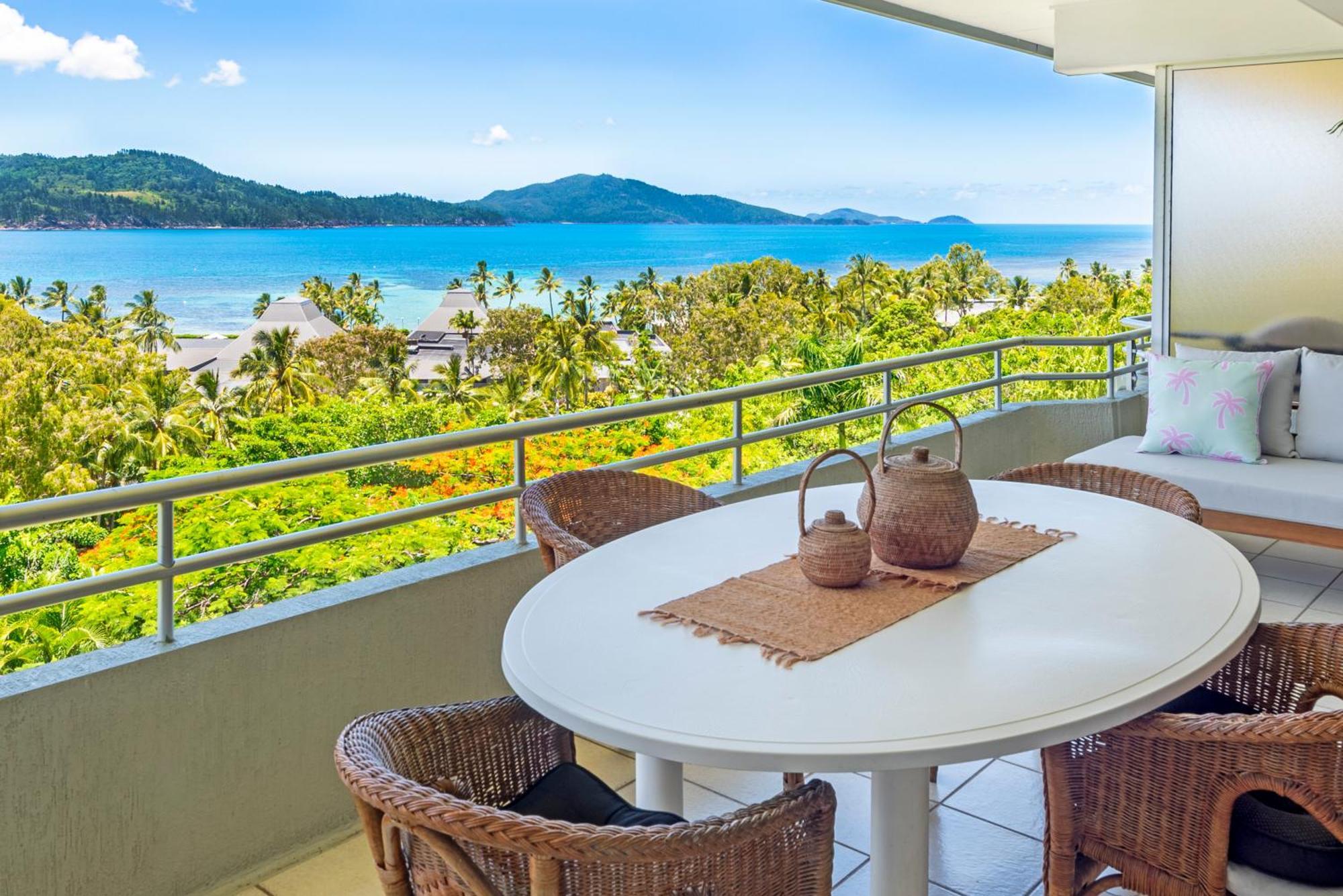 Poinciana Lodge - 2 Bedroom - On Hamilton Island By Hiha ภายนอก รูปภาพ