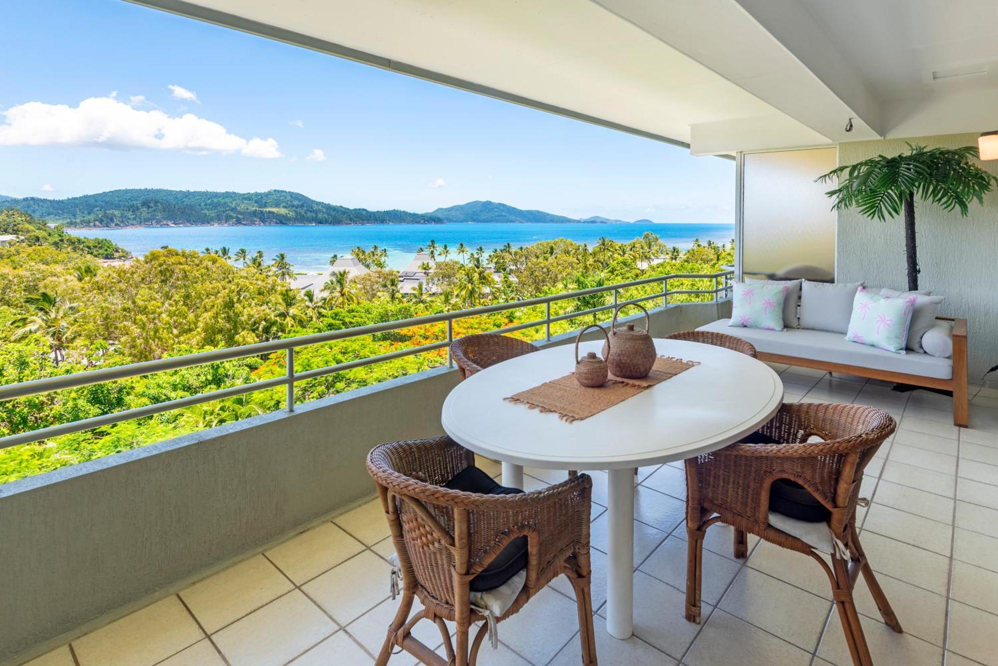 Poinciana Lodge - 2 Bedroom - On Hamilton Island By Hiha ภายนอก รูปภาพ
