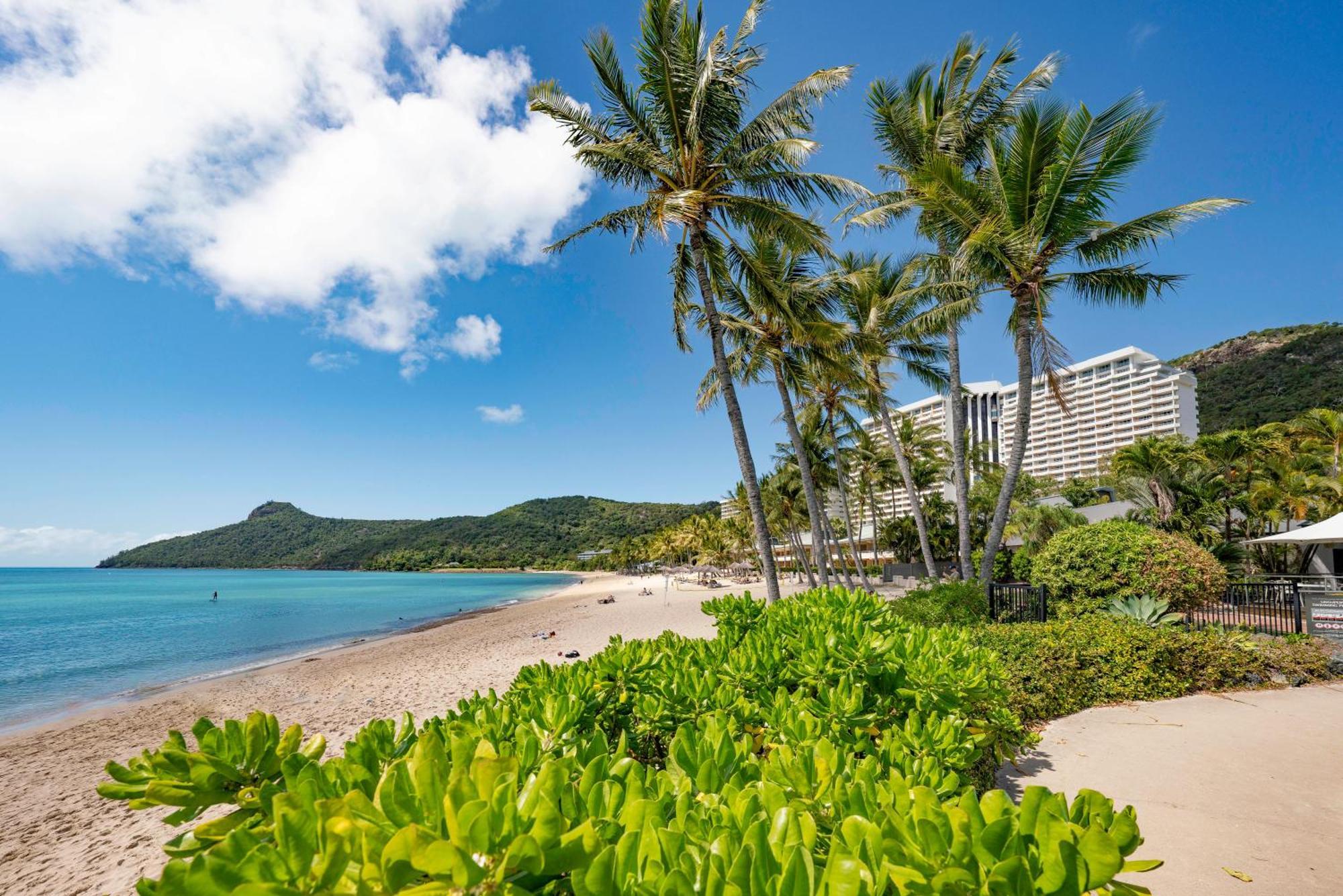 Poinciana Lodge - 2 Bedroom - On Hamilton Island By Hiha ภายนอก รูปภาพ